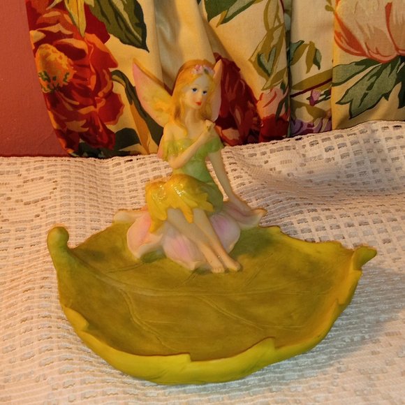 GREEN COLORFUL FAIRY LEAF DISH JERELRY TRINKET 6" HOLDER - Picture 1 of 8